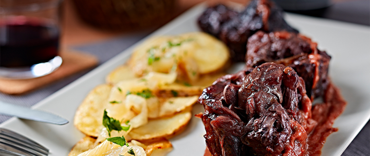 Fr: Grillplatte mit Kartoffelgratin